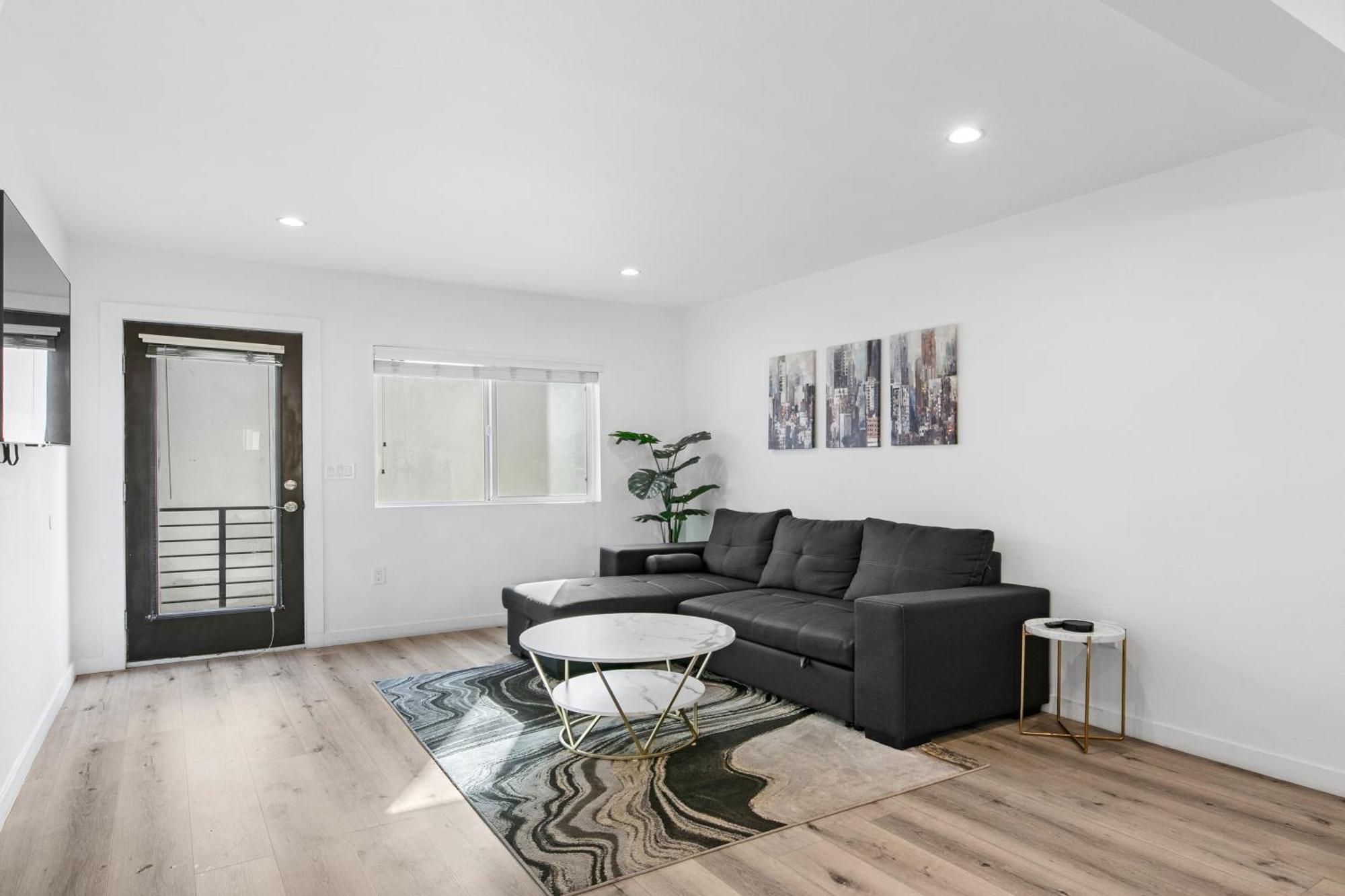 Muirfield Chic City Bungalow With Parking Лос-Анджелес Екстер'єр фото